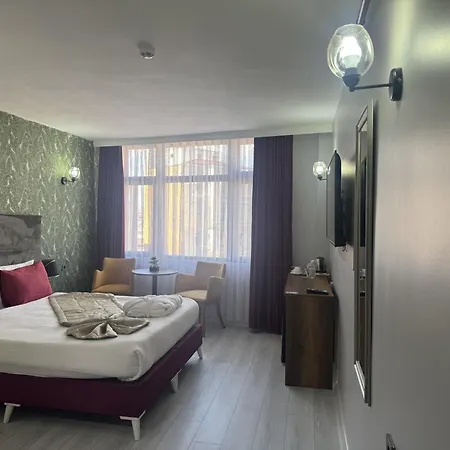 Hotel Galata Greenland 3*